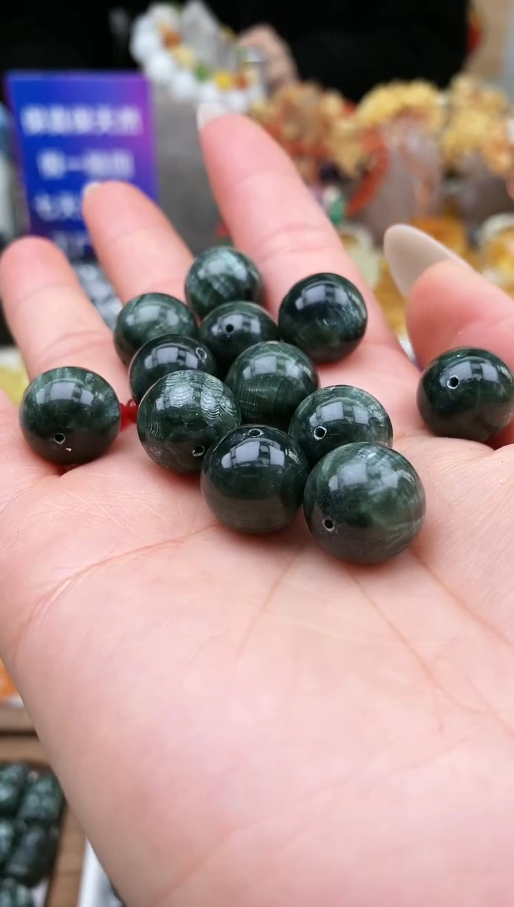【闪购商品】水晶吊坠(不含链)未镶嵌95a多样性发其一/2.3/1个