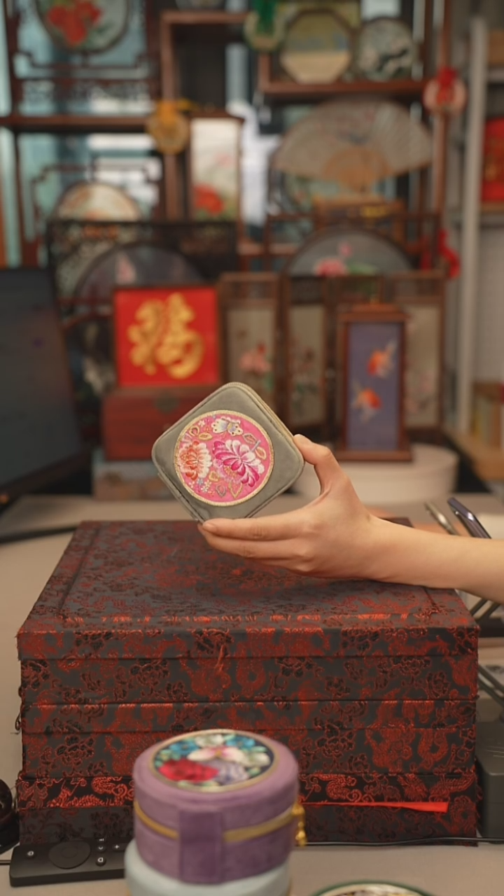 扇子首饰盒 绣花双面非遗