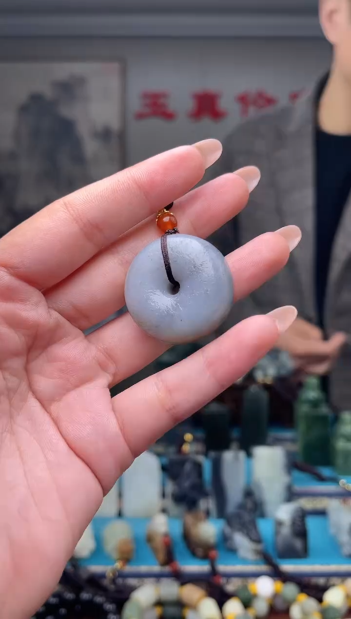 未镶嵌和田玉挂件1