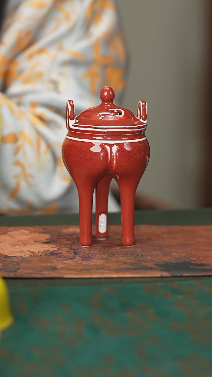 【闪购商品】摆件三足祥云香炉