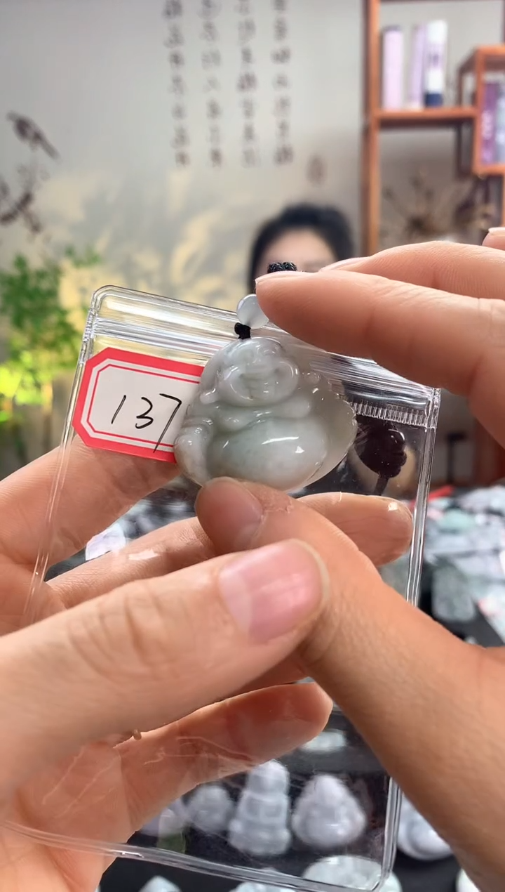 【闪购商品】翡翠颈饰未镶嵌佛公137