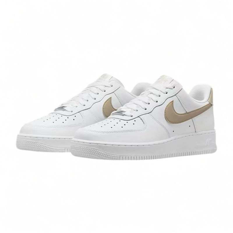 【西安利和体育正品保证】NIKE AIR FORCE 1浅白男子板鞋FJ4146-120
