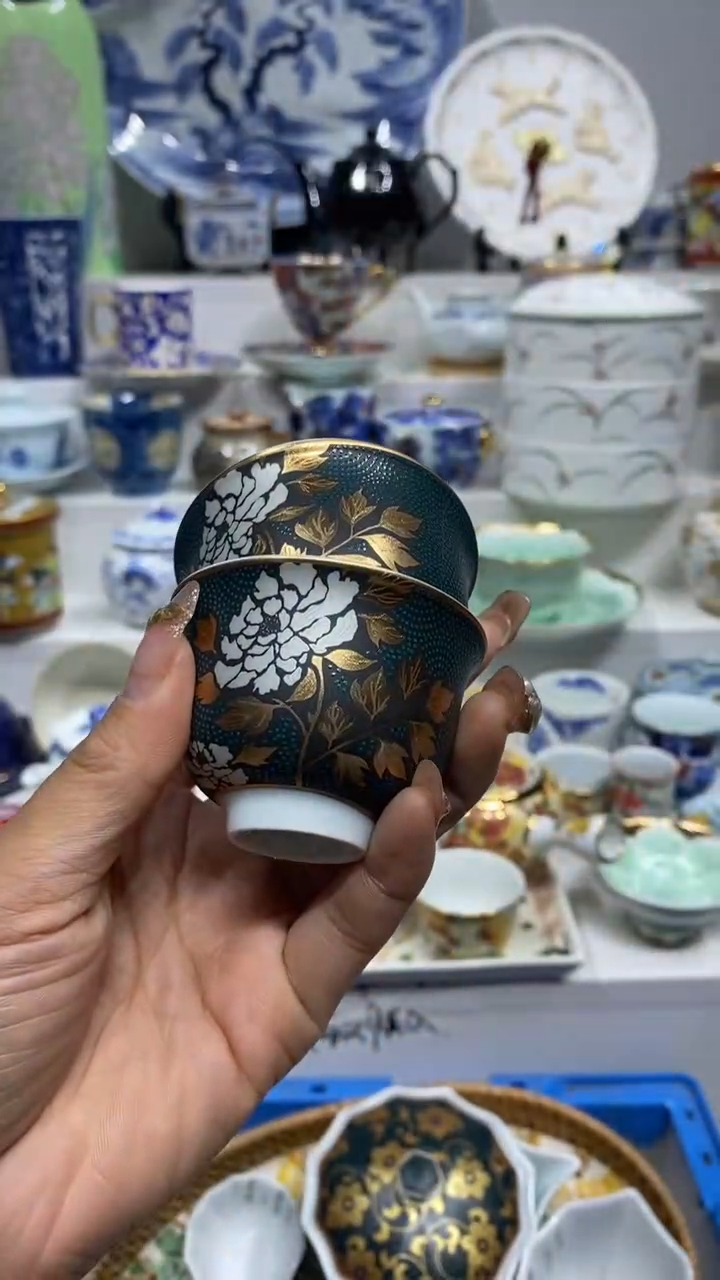 小*果闪购脚本-1762109400000