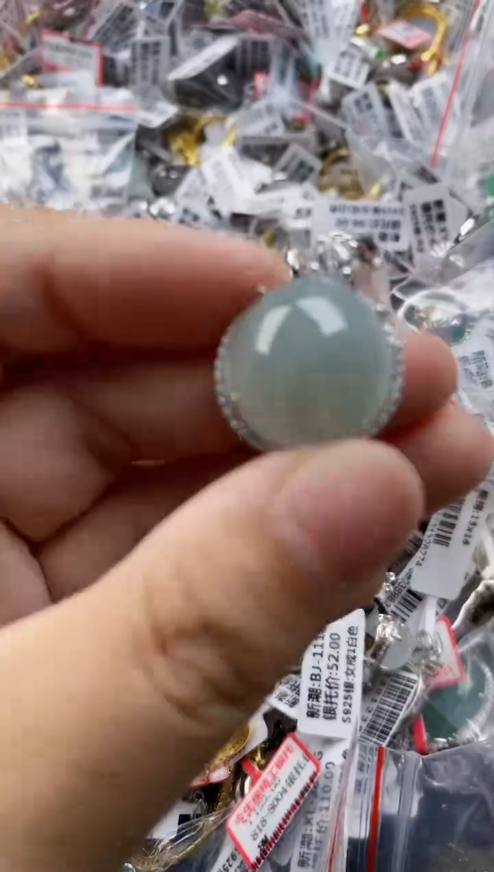 翡翠戒指银S925镶嵌3333      3