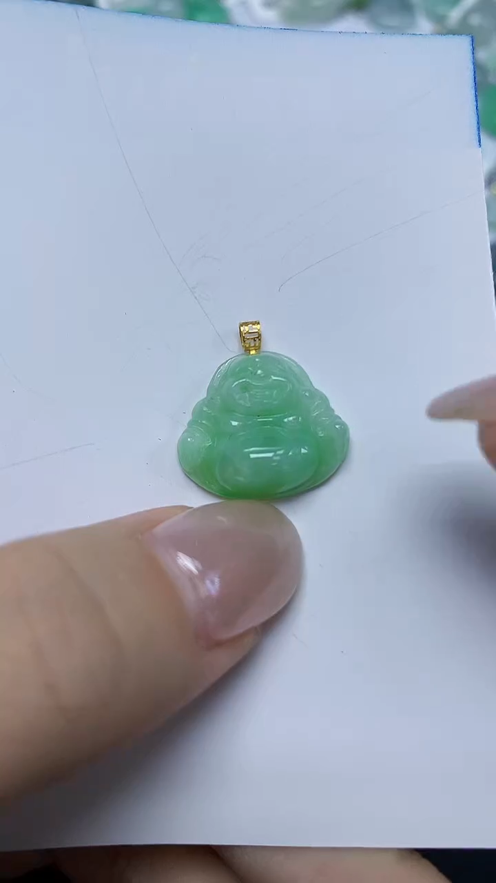 翡翠18K金镶嵌颈饰天然缅甸翡翠A货