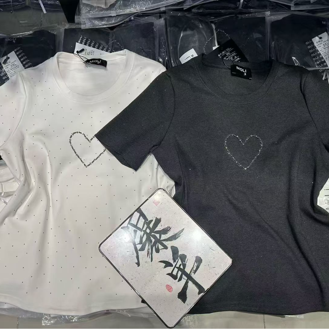 Phm秋冬小珠钻爱心T恤MOLI 6720