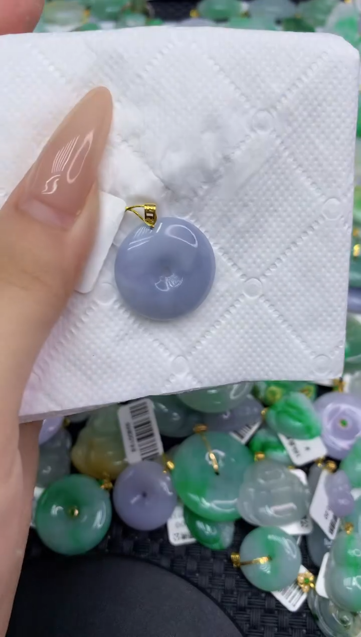 翡翠18K金镶嵌颈饰天然缅甸A货翡翠