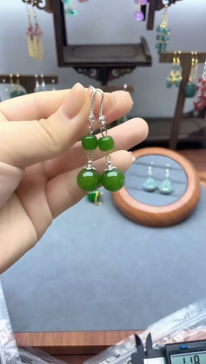 银S925镶嵌和田玉耳饰112500