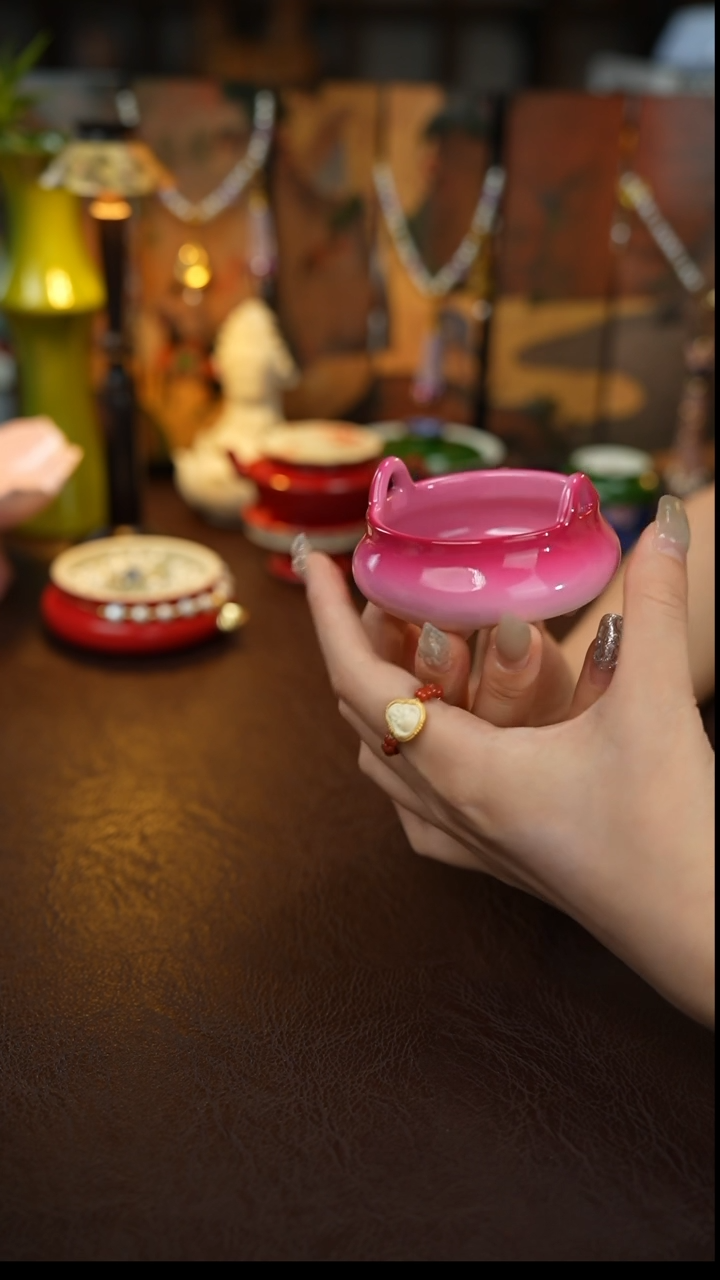 景德镇手工手绘雅圣粉彩胭脂红渐变香炉