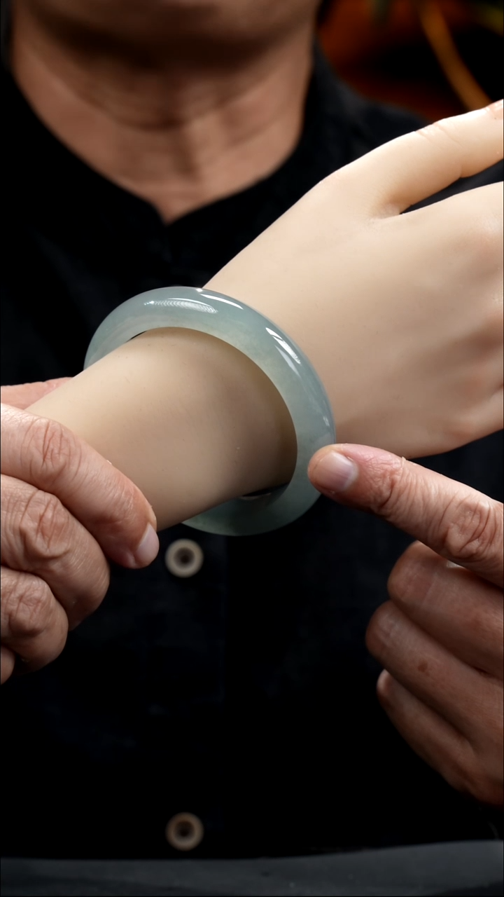 未镶嵌手镯翡翠223·