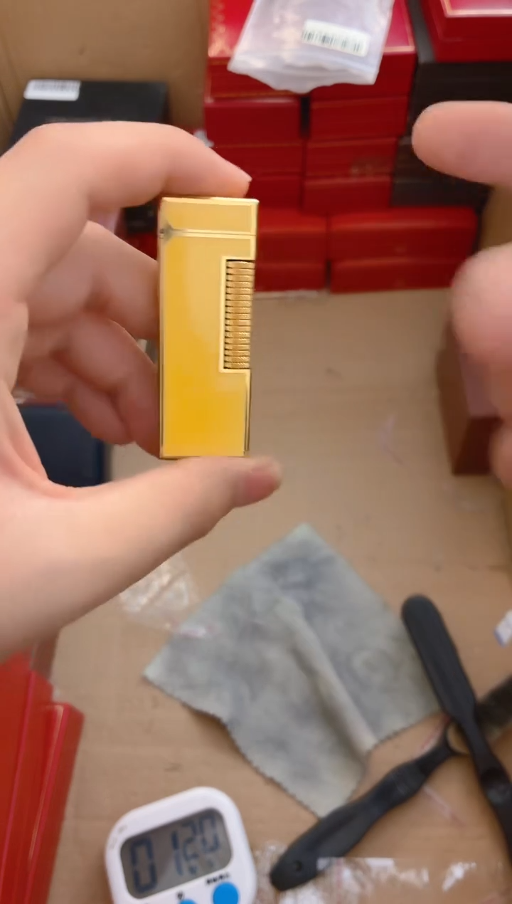吴**.中古打火机闪购链接