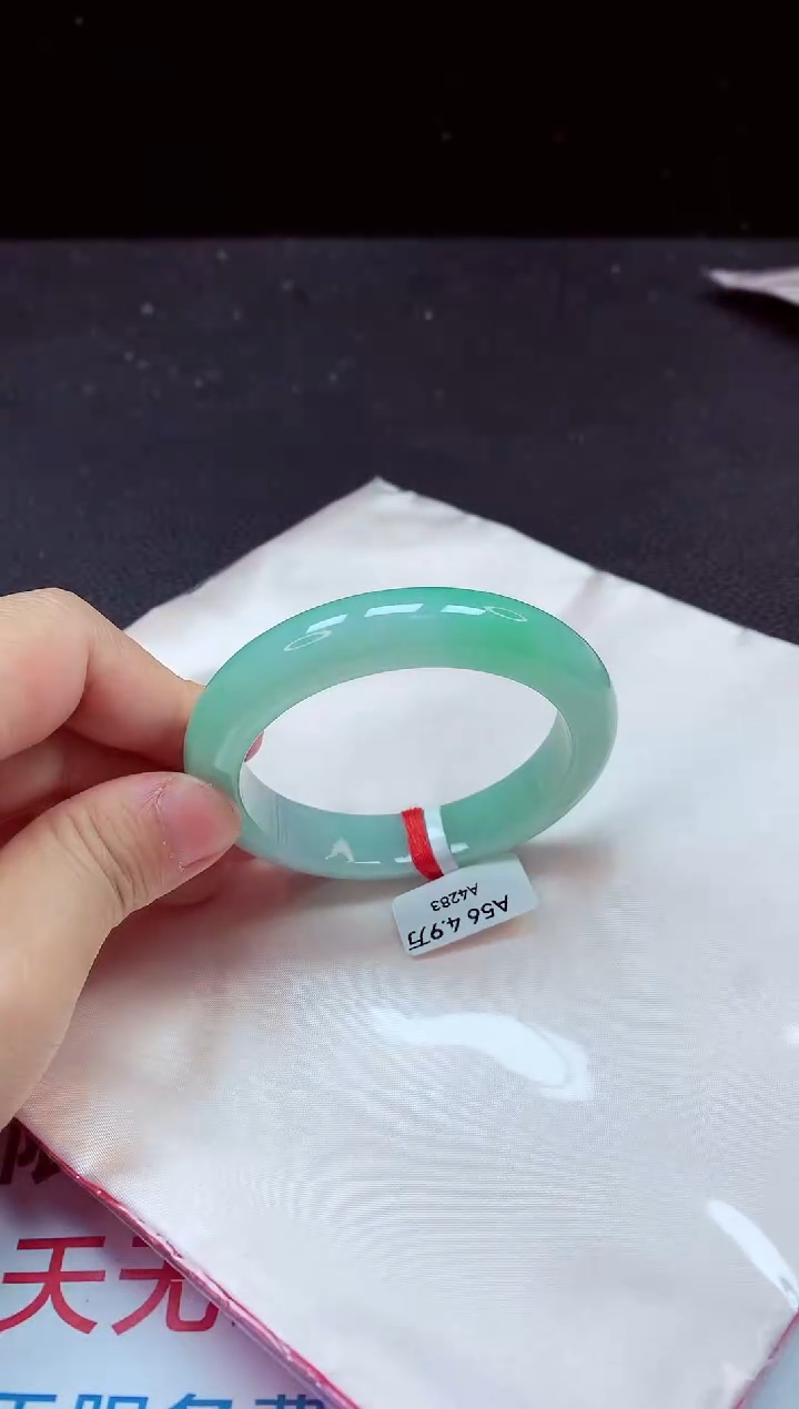 【闪购商品】翡翠手镯未镶嵌手镯