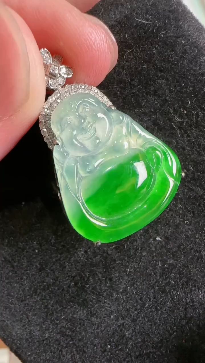 【闪购商品】翡翠吊坠(不含链)18K金镶嵌··