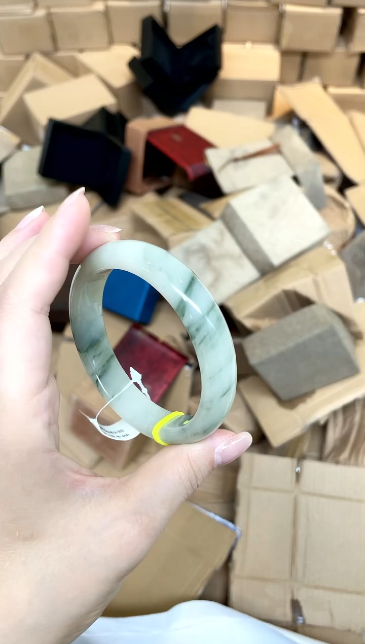 石英质玉手镯未镶嵌343-61