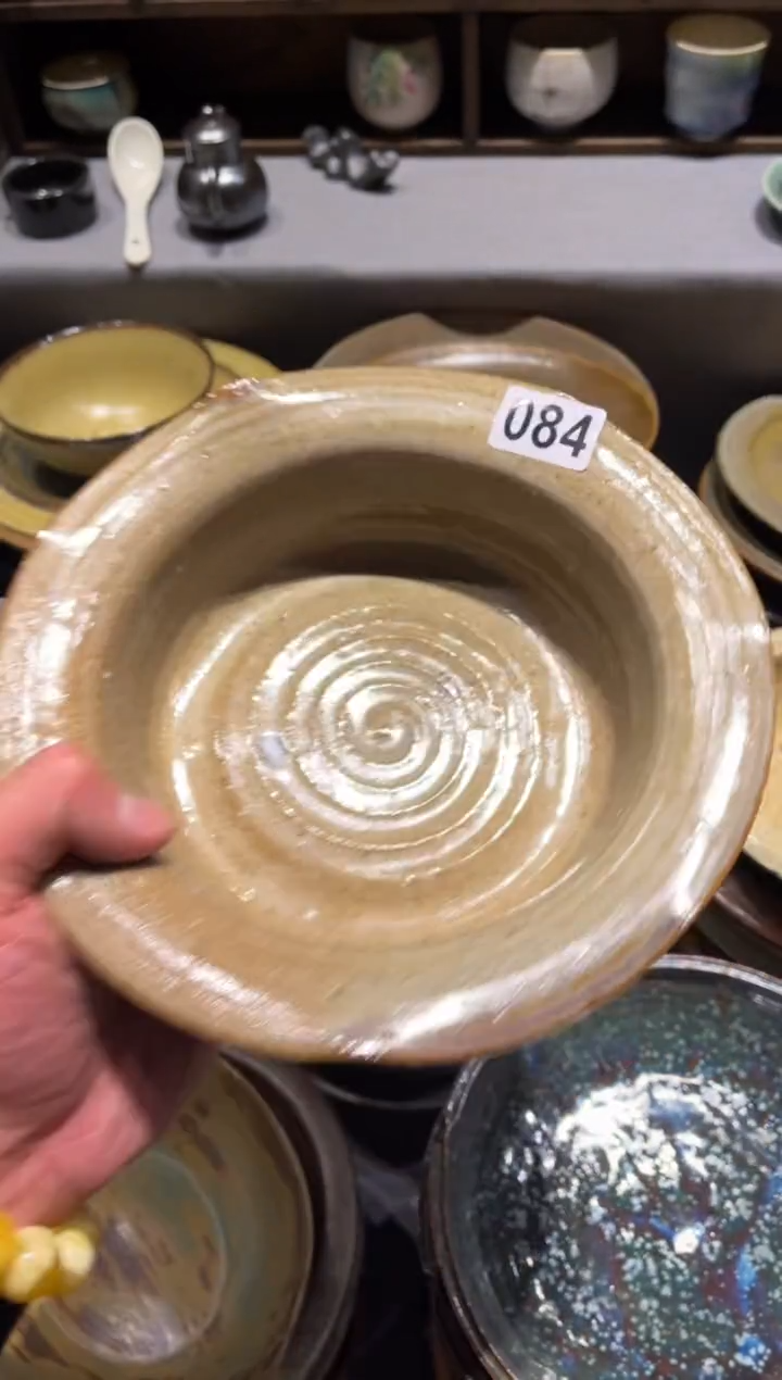 【闪购商品】瓷片84  微瑕手工平沿盘1个