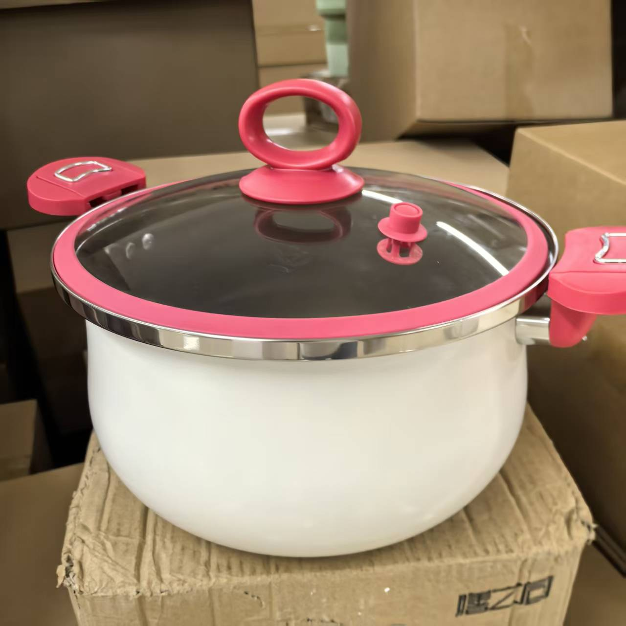 红微压锅颜色款式随机XA