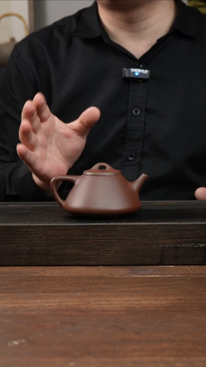 茶杯紫砂紫泥子冶石瓢        180CC  