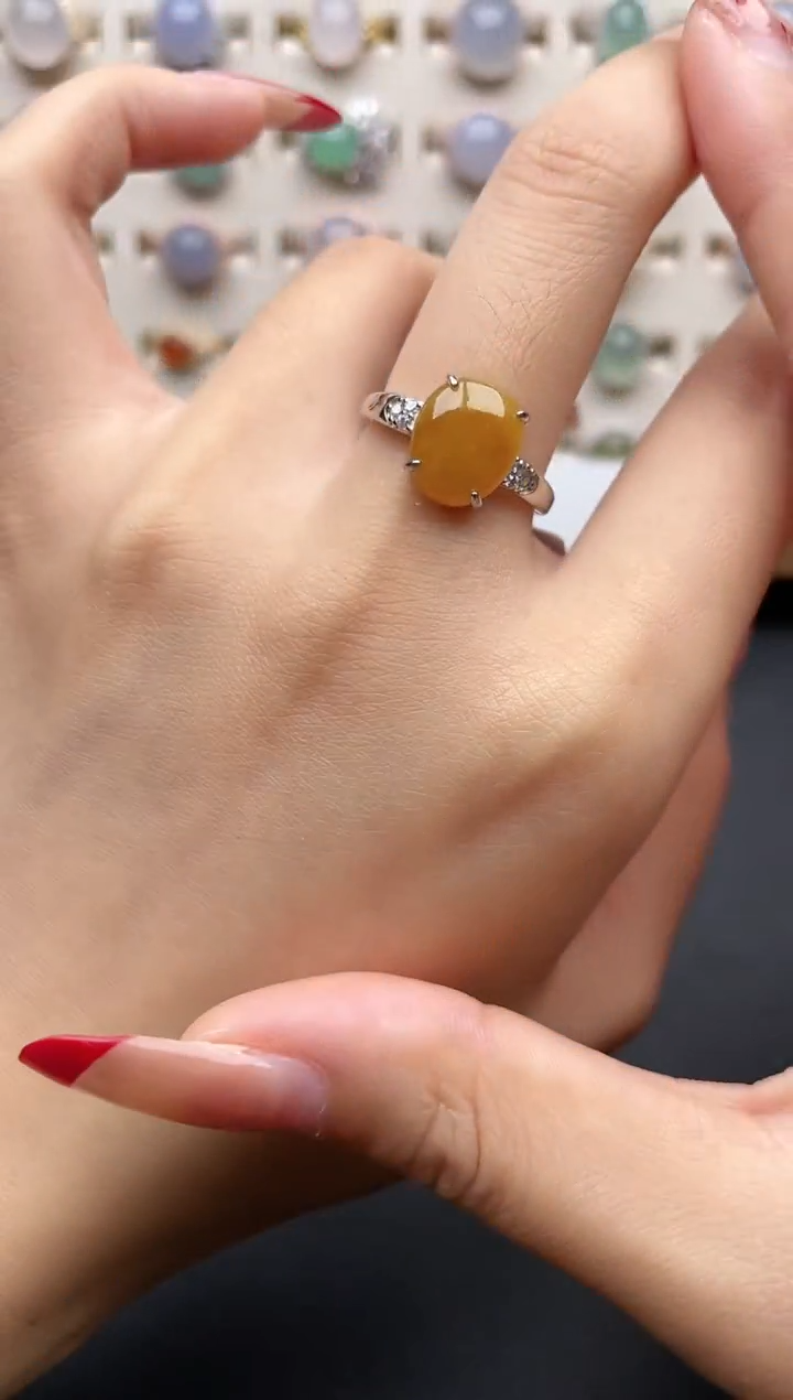 【闪购商品】翡翠戒指银S925镶嵌一物一证一礼盒