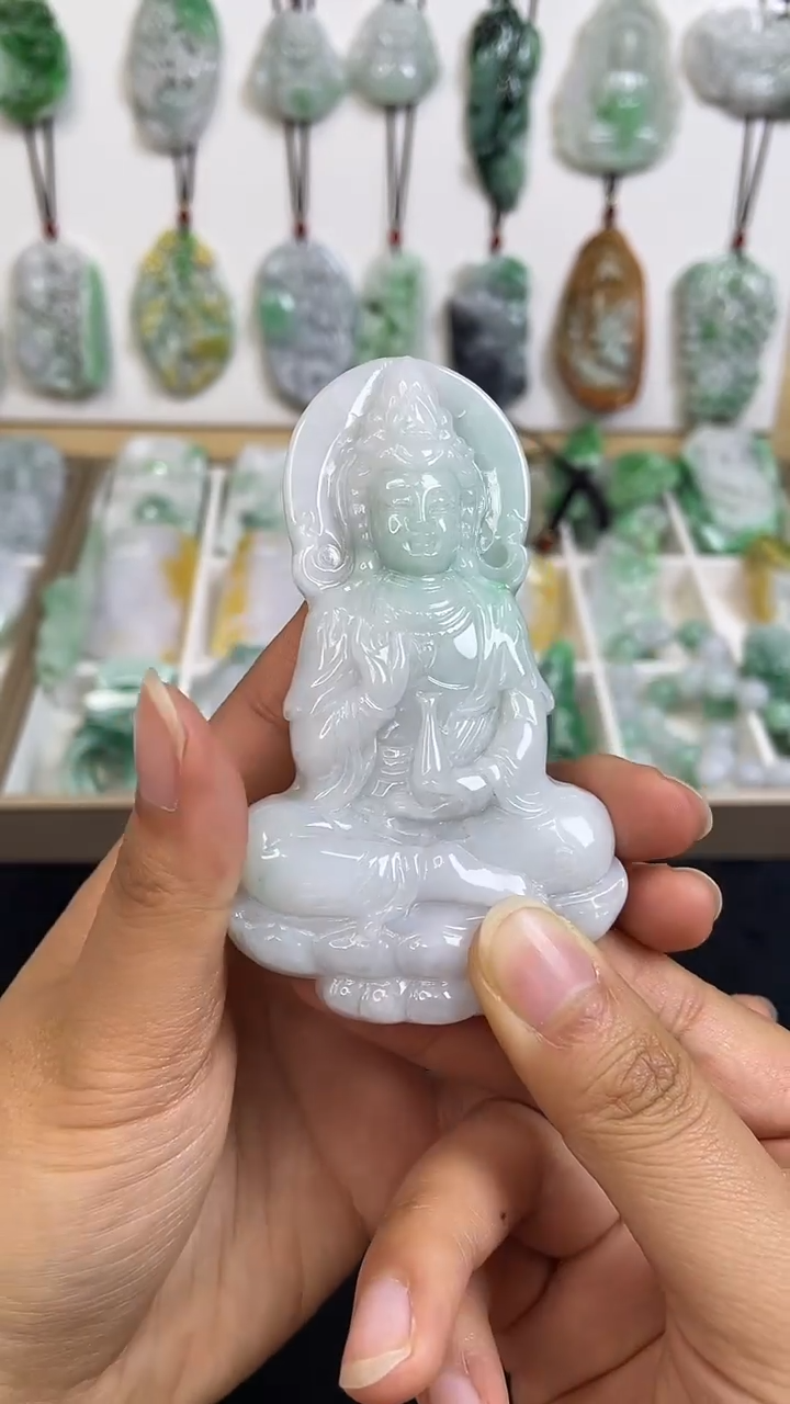 颈饰未镶嵌翡翠1