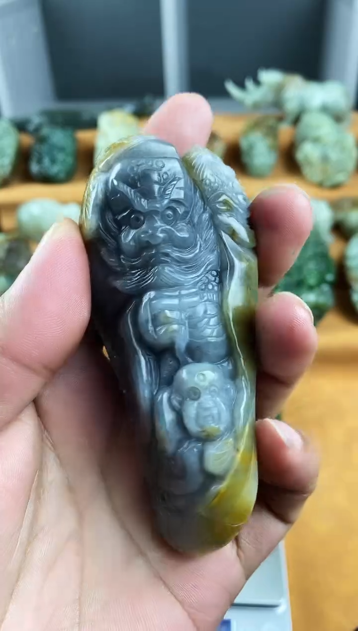 未镶嵌和田玉把件1