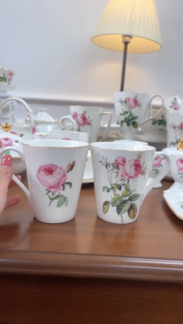 【闪购商品】碗玫瑰高骨骨瓷2个杯子