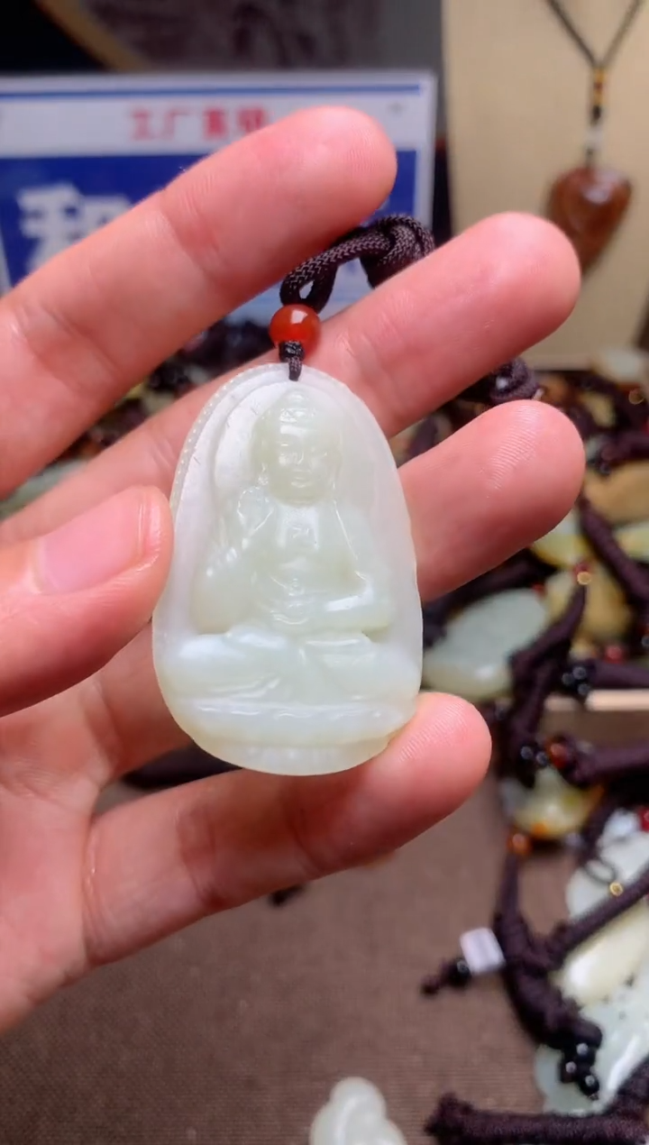 【闪购商品】和田玉颈饰未镶嵌1