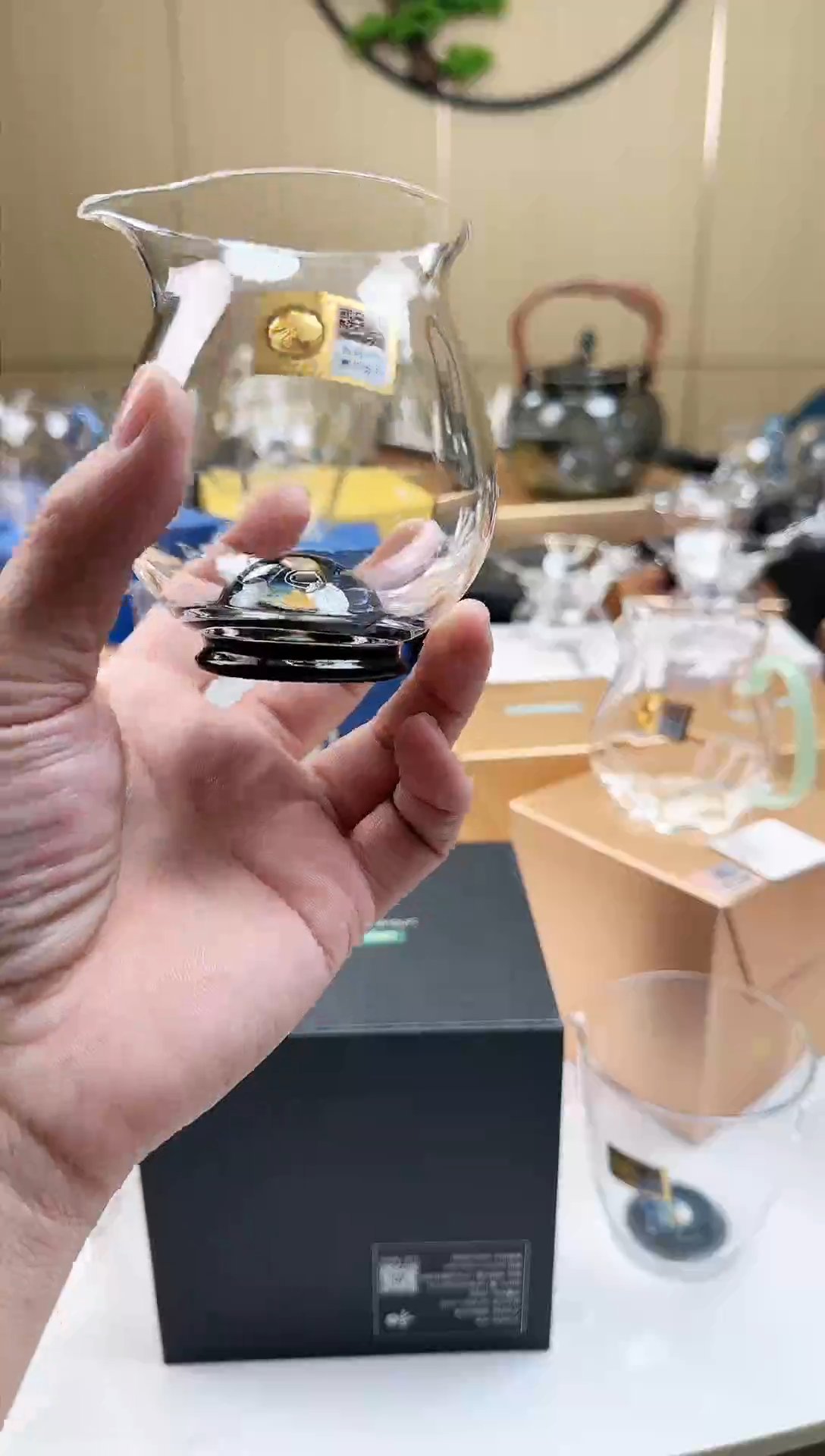 【闪购商品】禾器云容公道杯青》》》