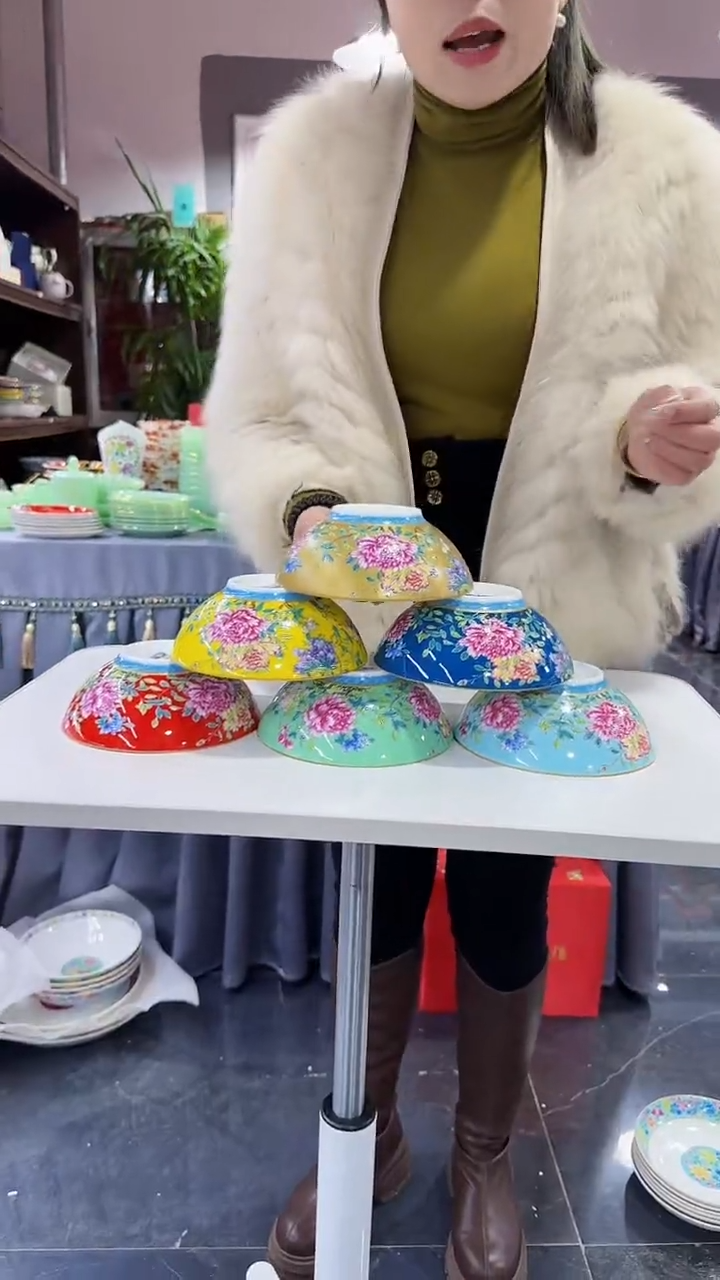 【闪购商品】瓷片景德镇握足碗6个混色  