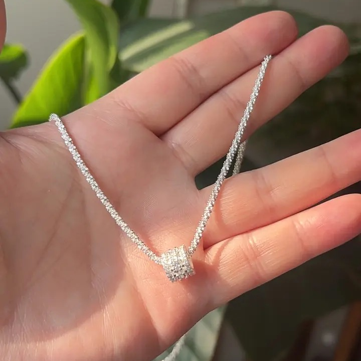 足银合成锆石银制品 足银999.9 路路通满天星项链（25699）