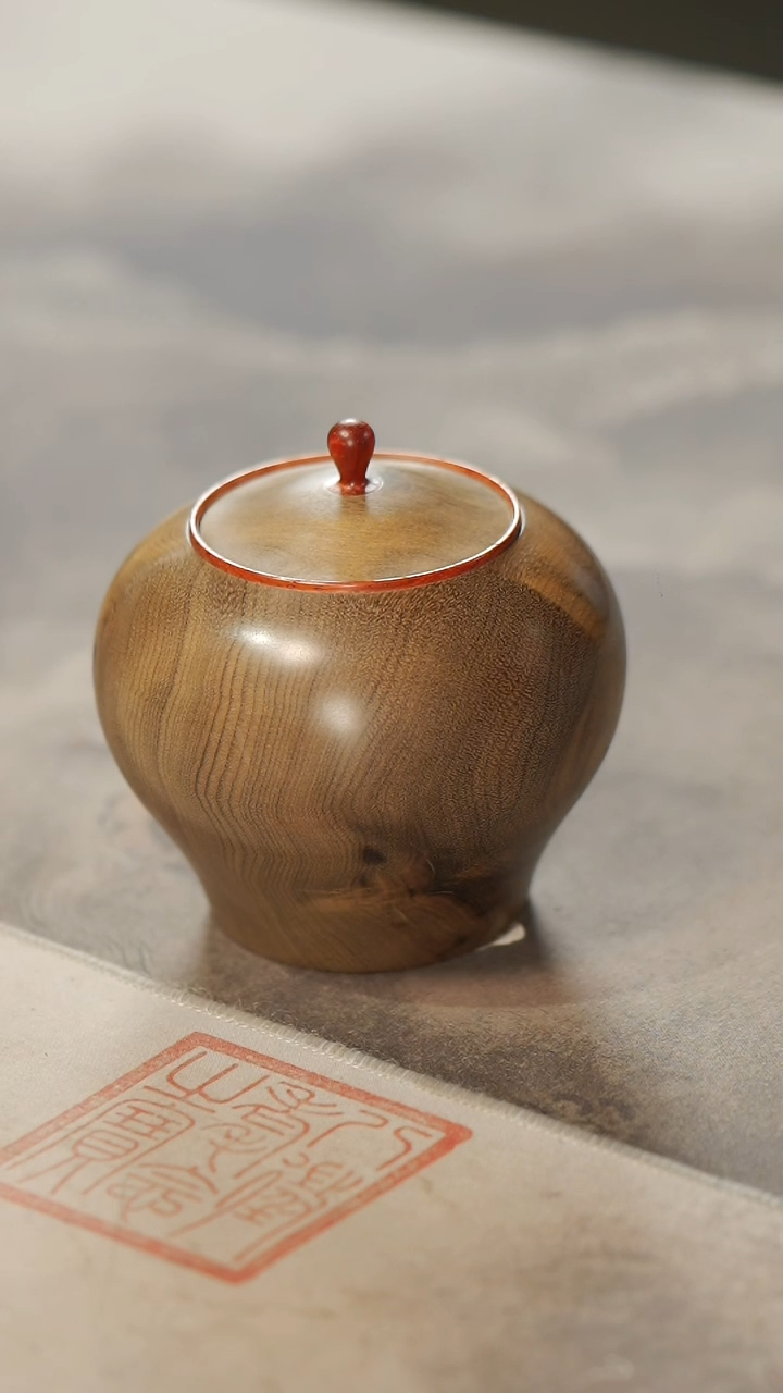 【闪购商品】金丝楠木雕549精工茶仓茶叶罐