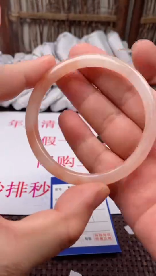 【闪购商品】石英质玉手镯未镶嵌492-63/4多样性发货看清圈口下单