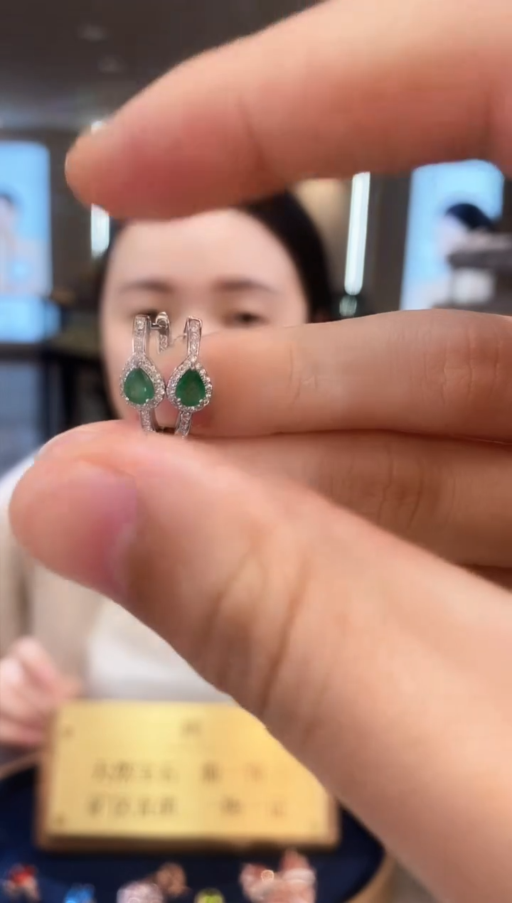【闪购商品】祖母绿耳饰银S925镶嵌05