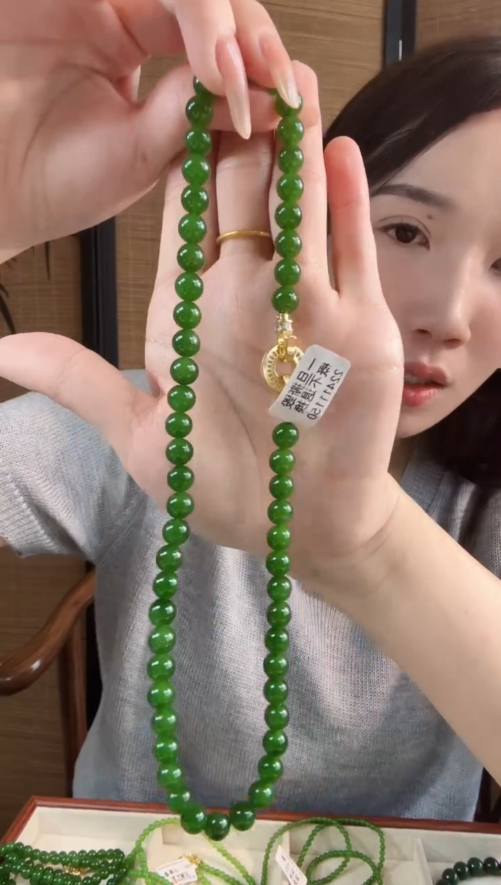 和田玉（碧玉）未镶嵌颈饰8mm高货锁骨链