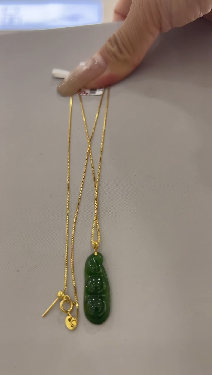 和田玉未镶嵌颈饰和田玉214