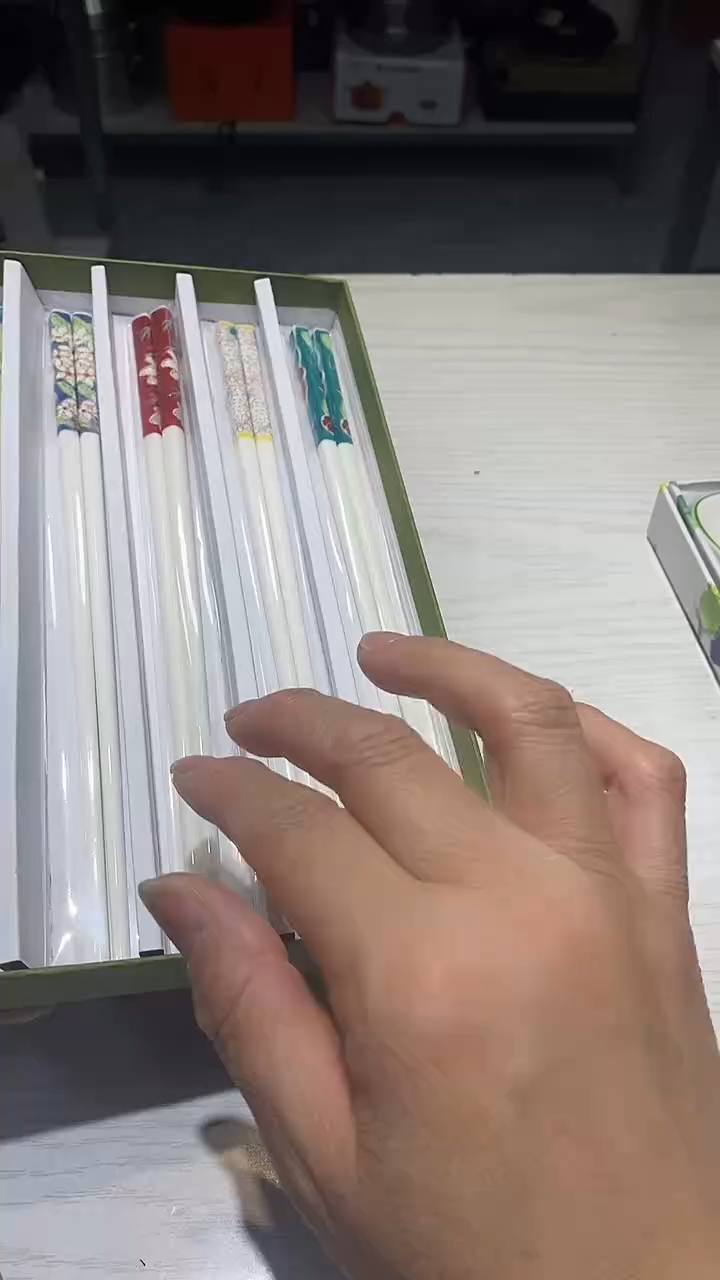 瓷片生活的本意就是开心@@1