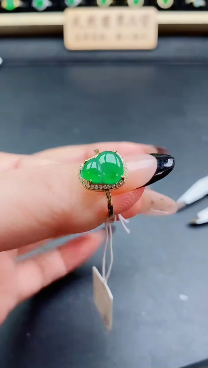 银S925镶嵌戒指翡翠1
