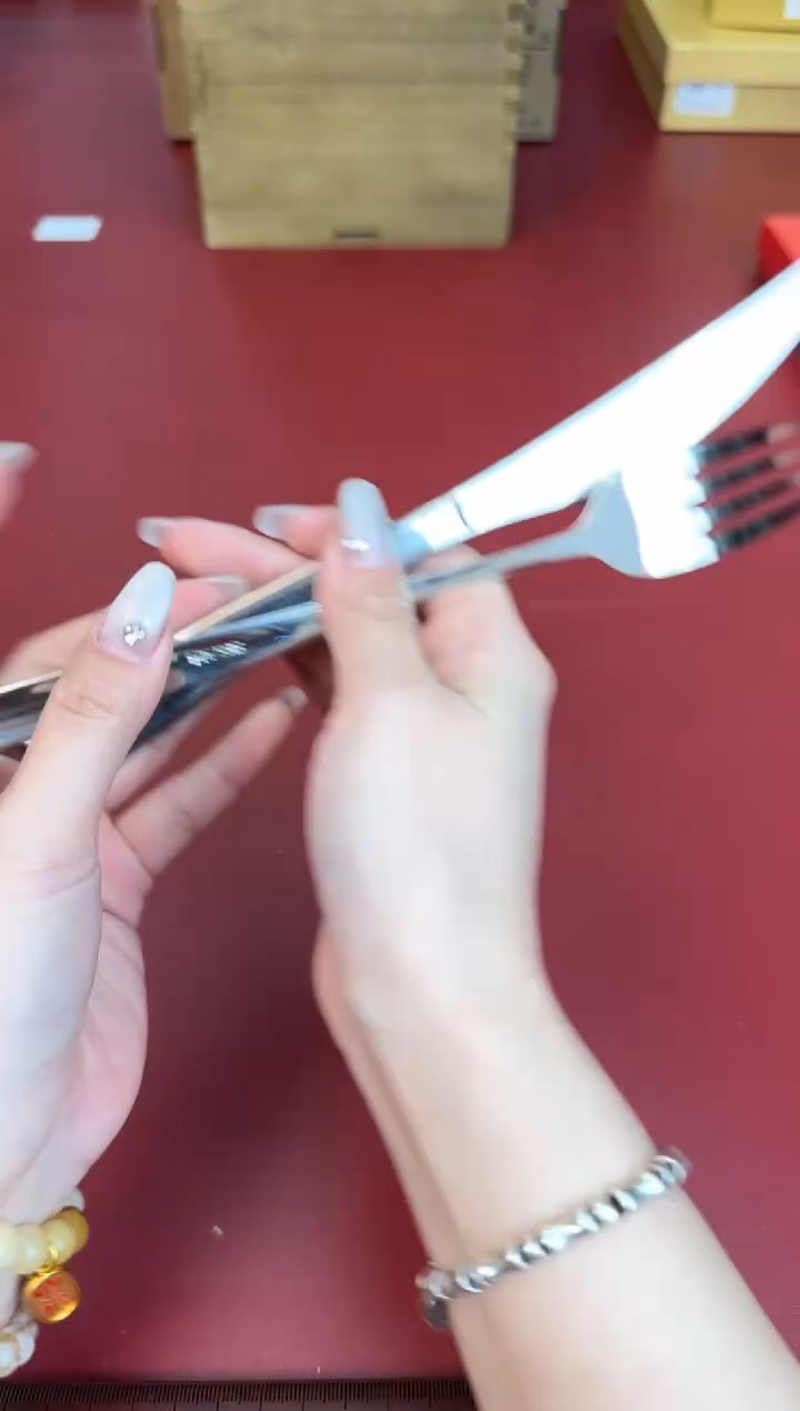 【闪购商品】瓷片正午瓷缘 臻品源泉@@6P41