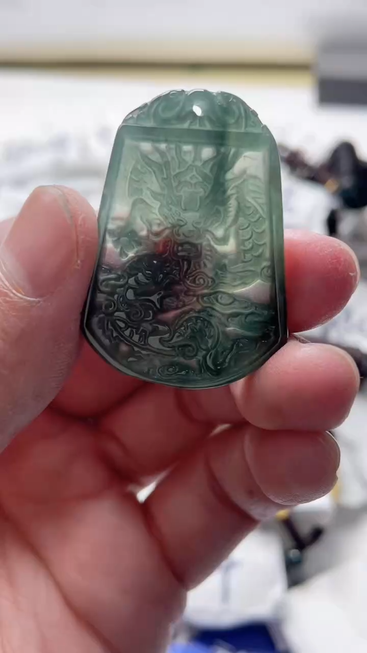 【闪购商品】翡翠颈饰未镶嵌8888888888888