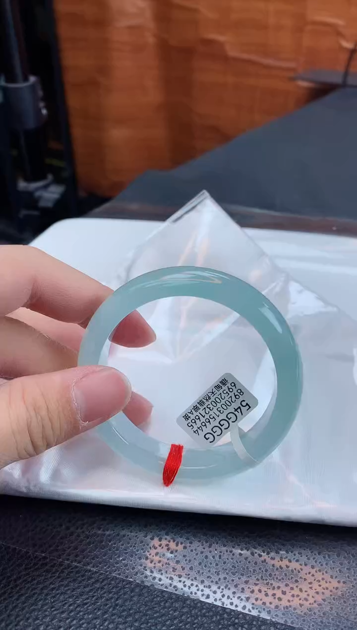 【闪购商品】翡翠手镯未镶嵌缅甸天然翡翠A货手镯