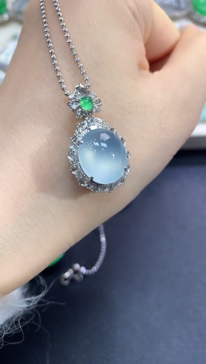 【闪购商品】翡翠颈饰18K金镶嵌C59    