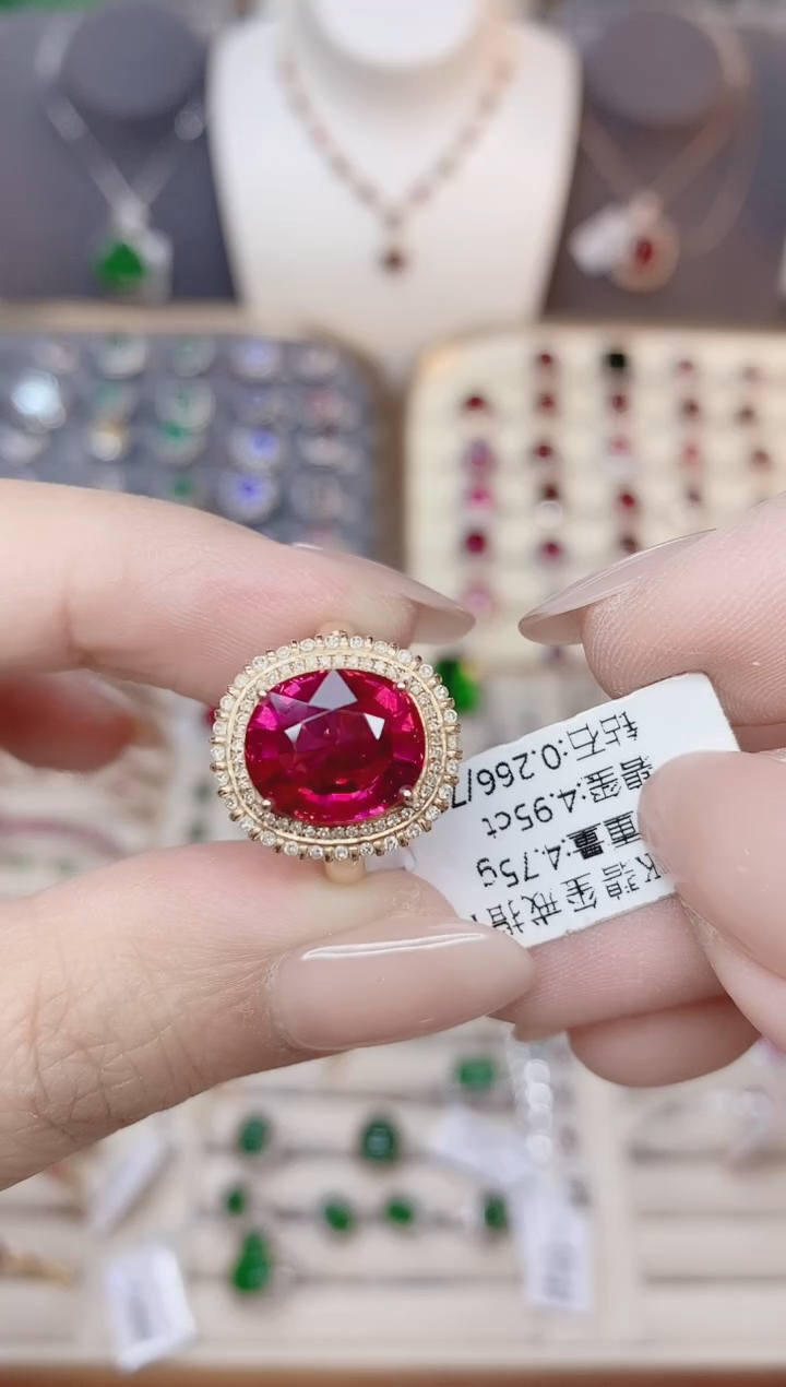 18K金镶嵌戒指红色碧玺-4.95ct