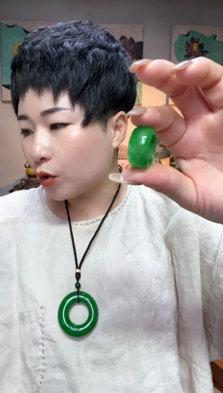 吊坠(赠链)合金翡翠742