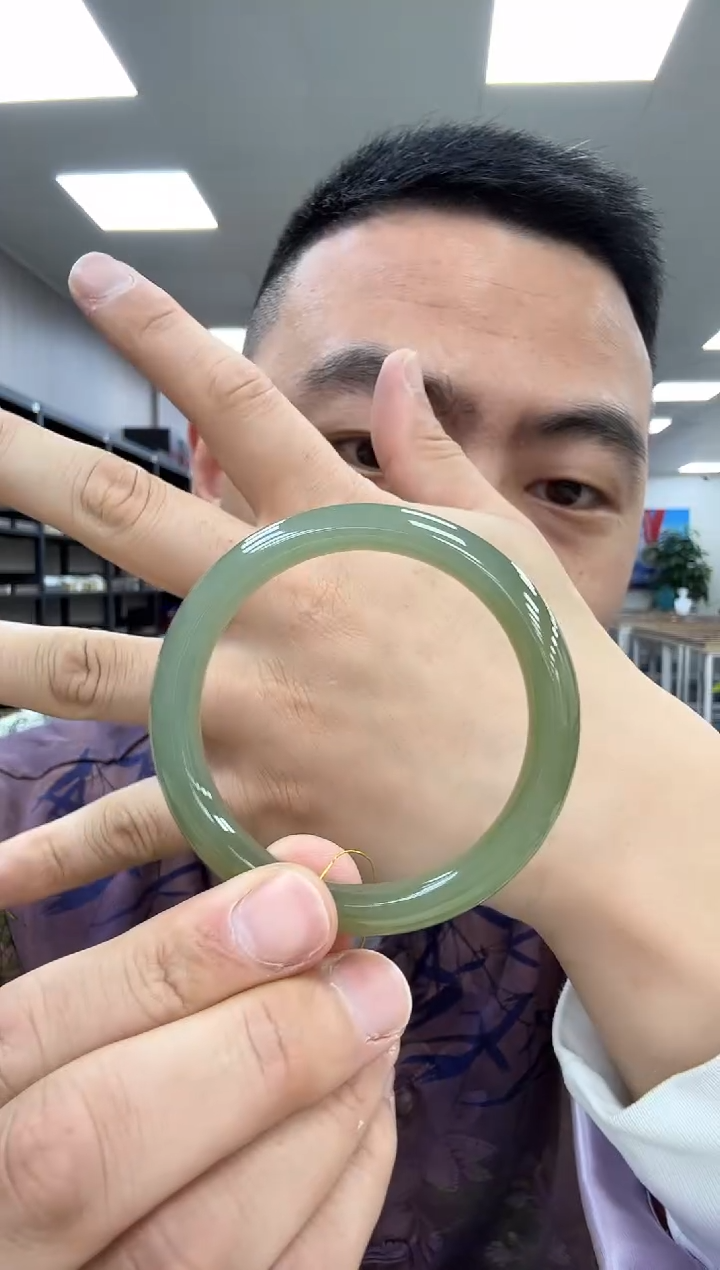 【闪购商品】和田玉手镯未镶嵌53  283