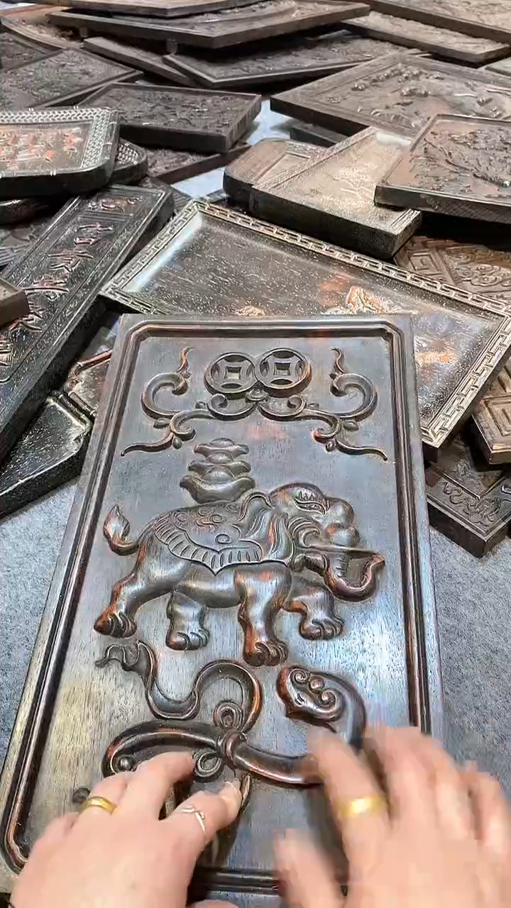 木紫檀雕刻板一物一拍一直播间为准