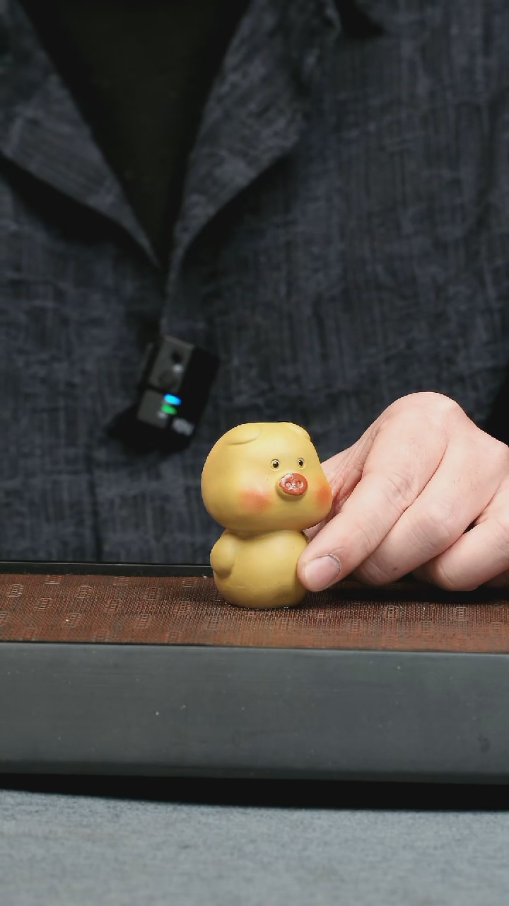 【闪购商品】紫砂茶宠茶宠-猪-耳朵趴