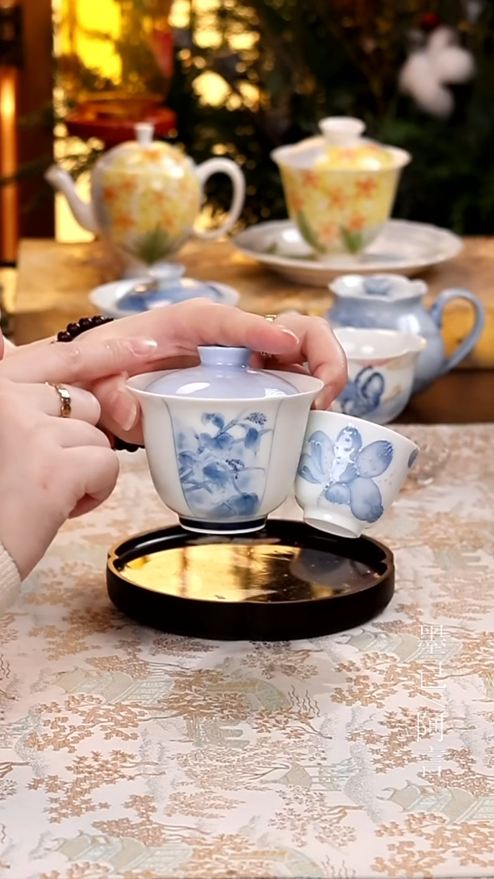 盖碗+茶杯              