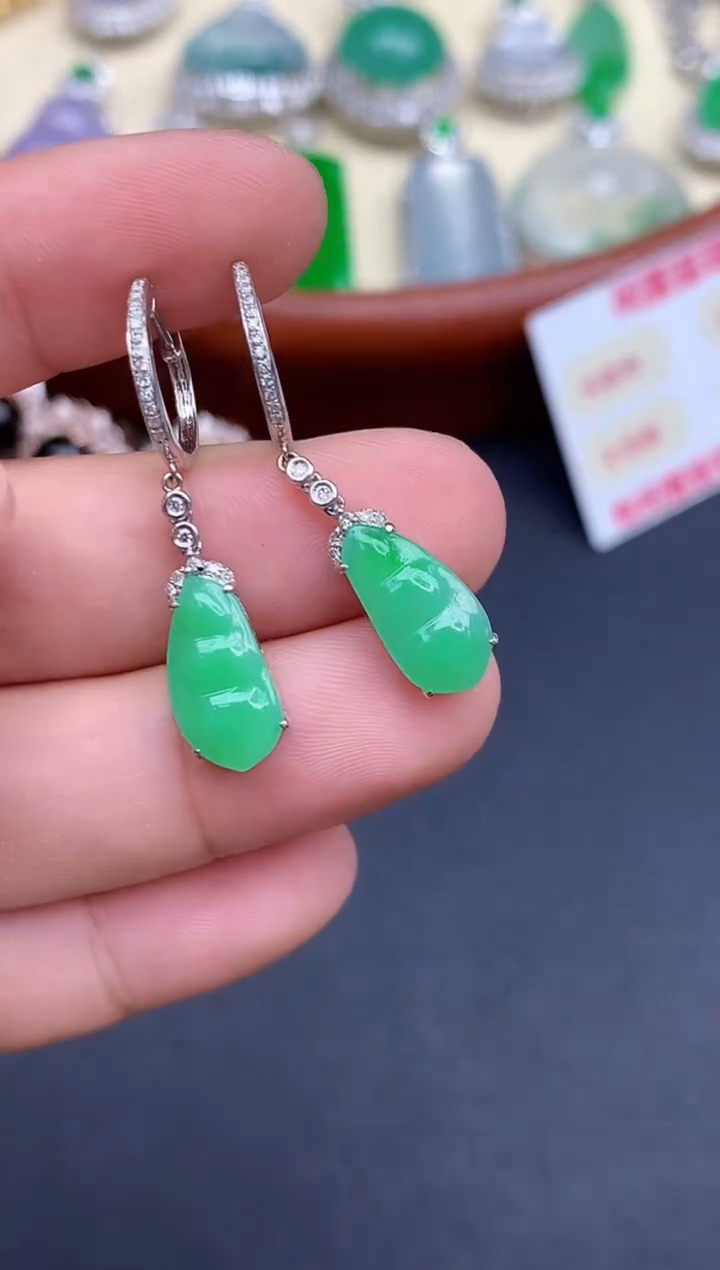 18K金镶嵌翡翠耳饰444-中国好珍宝