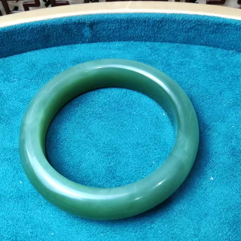 和田玉---碧玉猫眼手镯