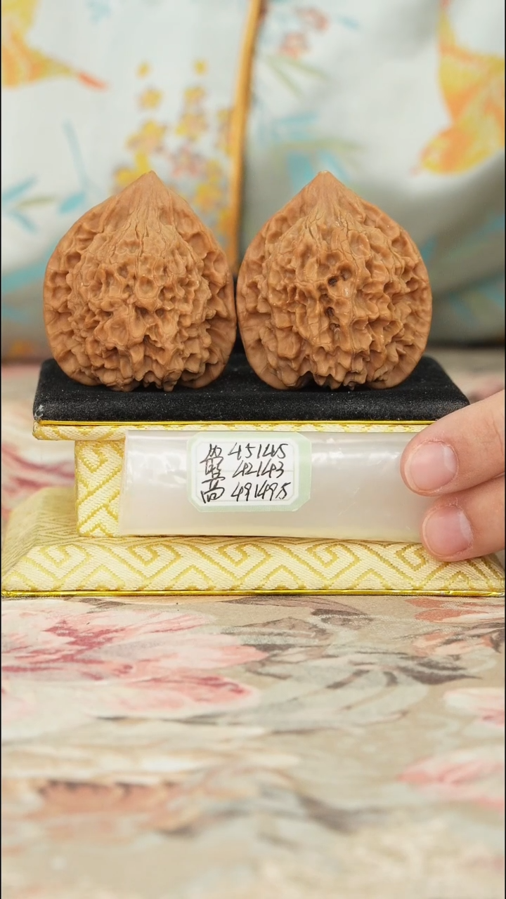 【闪购商品】文玩核桃把件官帽