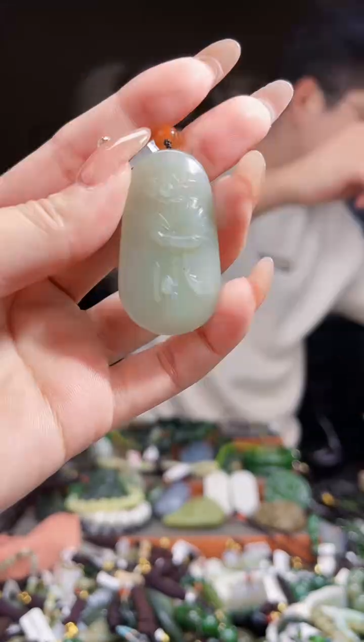 【闪购商品】和田玉颈饰未镶嵌拍一发一